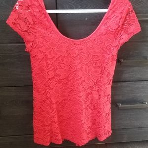 Suzy sheir lace top